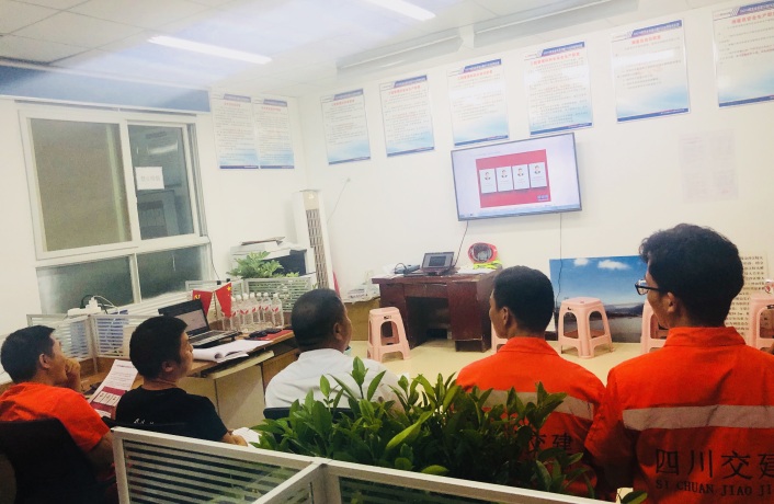 图片2.jpg 图片2.jpg