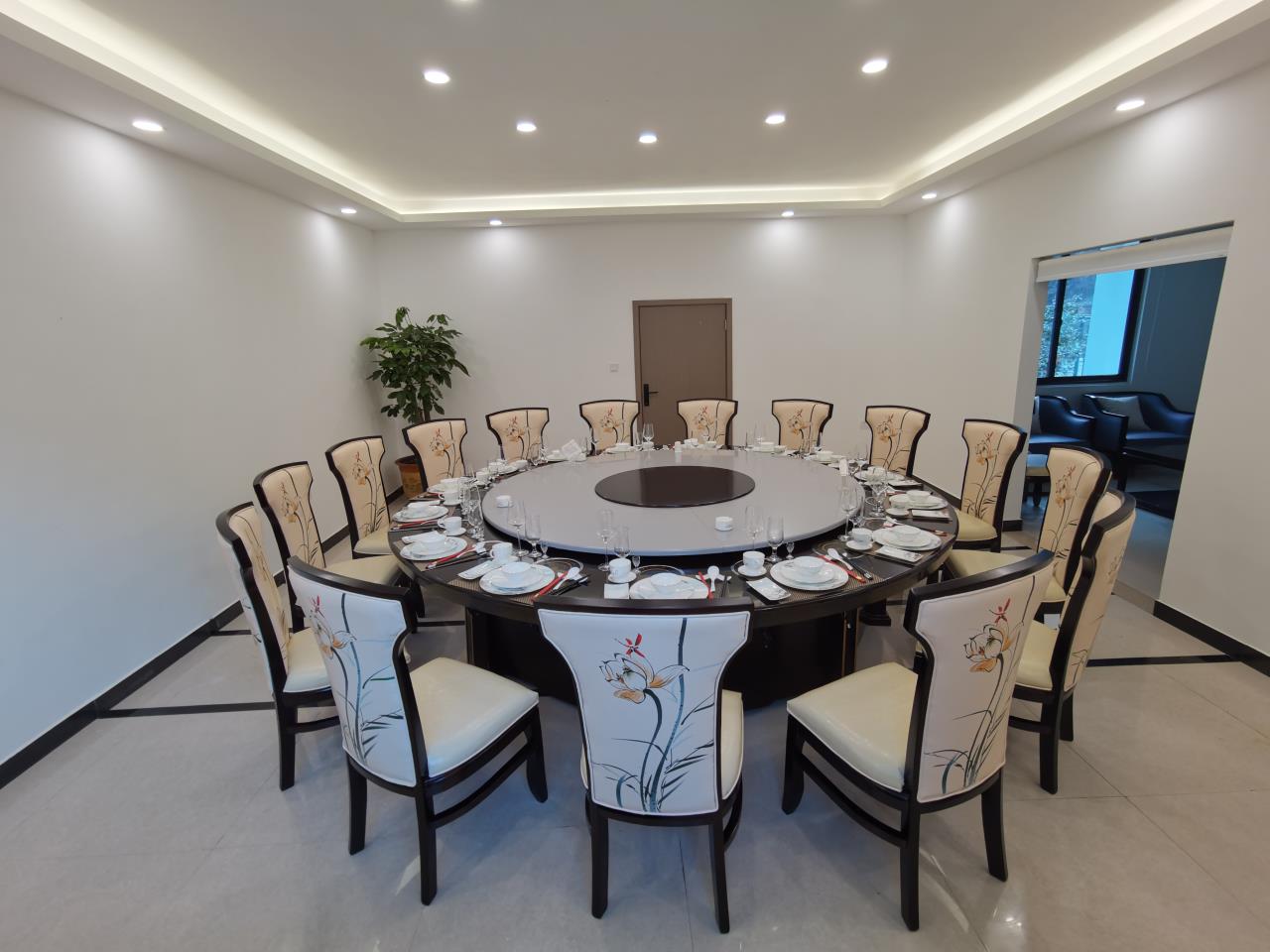 礼约餐厅.jpg 礼约餐厅.jpg