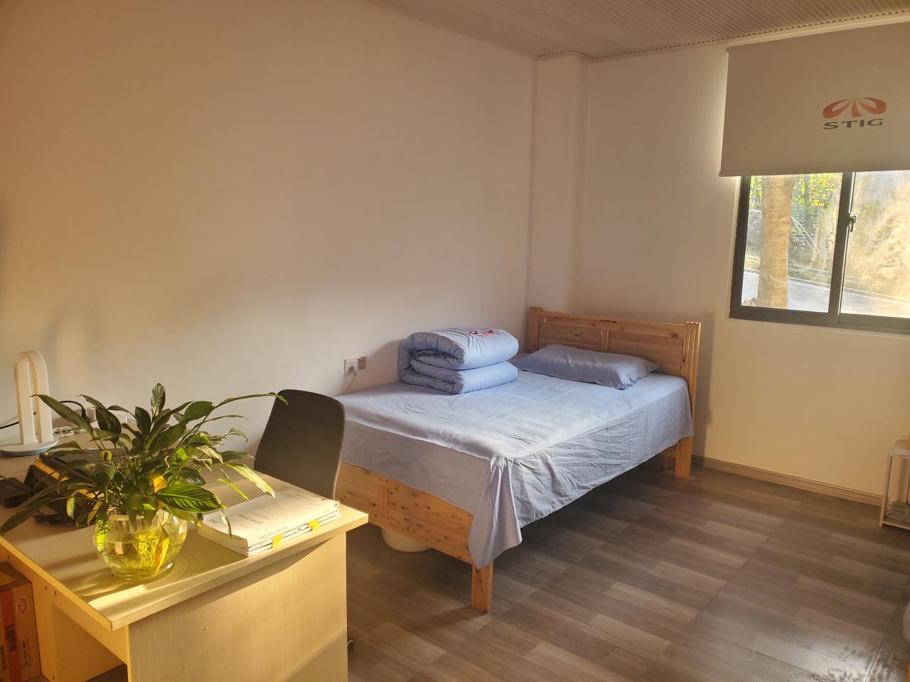 员工宿舍.jpg 员工宿舍.jpg